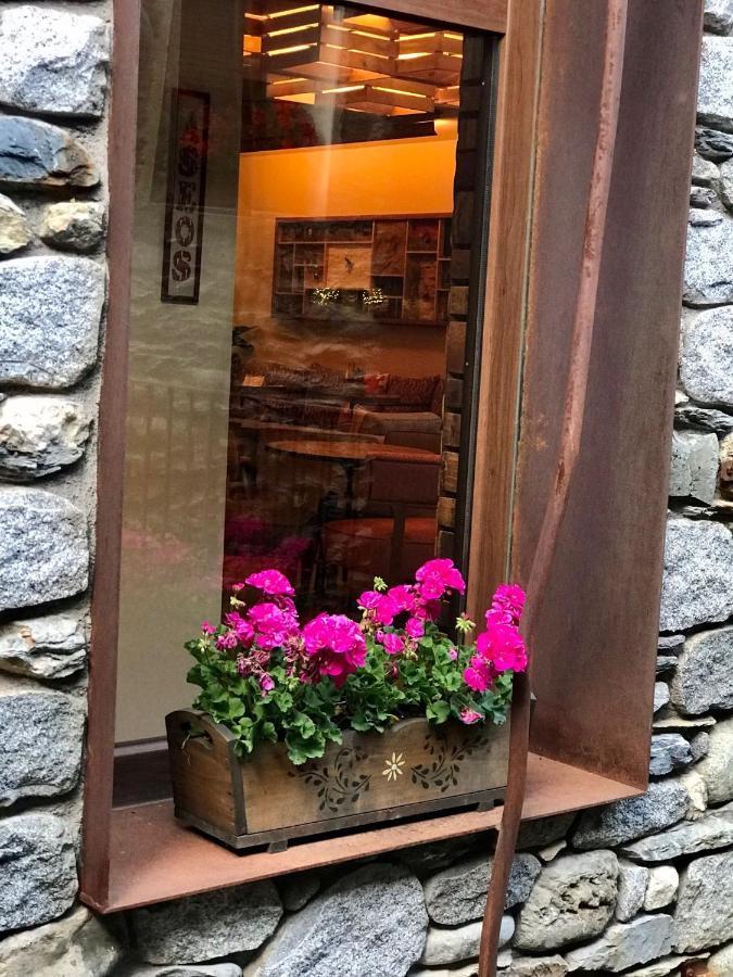 Hotel Boutique La Neu Benasque Kültér fotó
