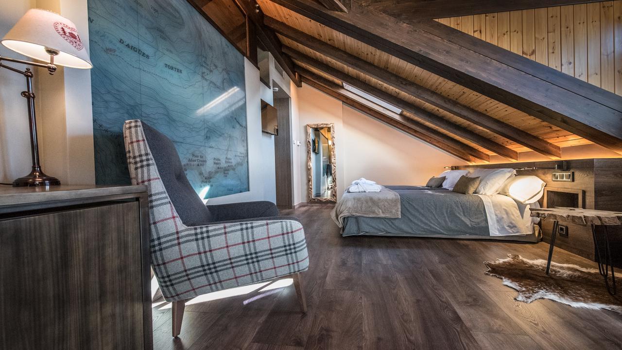 Hotel Boutique La Neu Benasque Kültér fotó